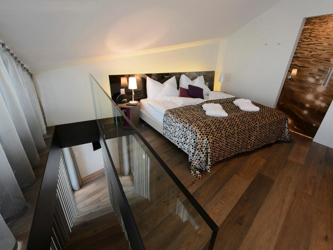 Hotel-Restaurant-Schifflaende Birrwil Esterno foto